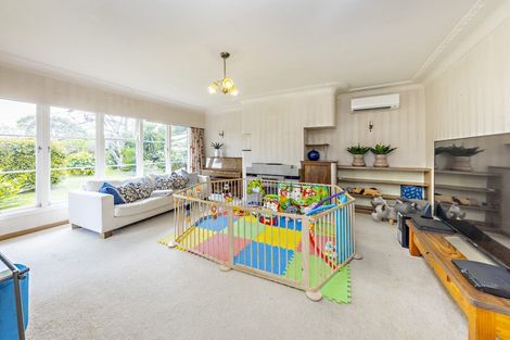 Photo of property in 97 Clevedon Road, Papakura, 2110