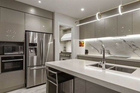 Photo of property in 26 Tawatawa Street, Long Bay, Auckland, 0630