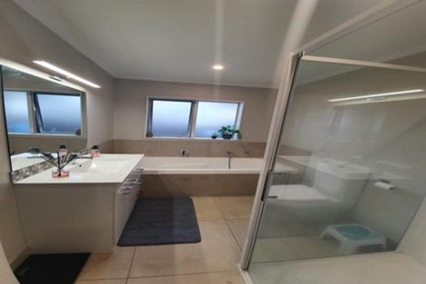 Photo of property in 37 Wellfield Drive, Papakura, 2110