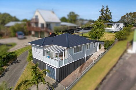 Photo of property in 6 Kauri Road, Stanmore Bay, Whangaparaoa, 0932