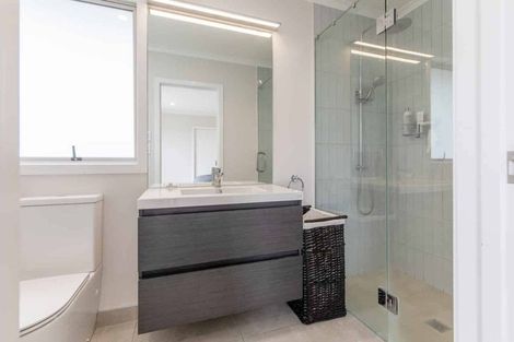 Photo of property in 33 Belgrove Drive, Waipukurau, 4200