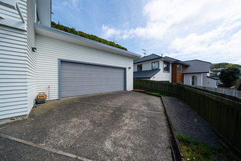 Photo of property in 54 Amesbury Drive, Churton Park, Wellington, 6037