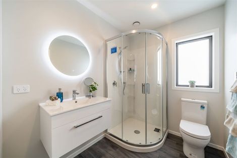 Photo of property in 25b King Street, Ebdentown, Upper Hutt, 5018