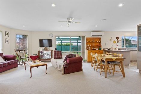 Photo of property in 122 South Belt, Rangiora, 7400