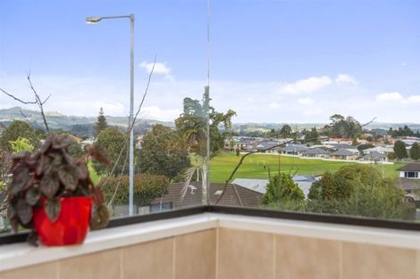 Photo of property in 11a Hilltop Road, Parkvale, Tauranga, 3112