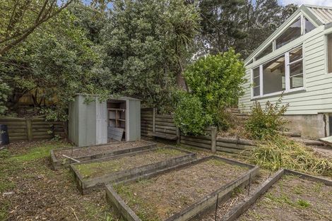 Photo of property in 15 Spur Grove, Titahi Bay, Porirua, 5022
