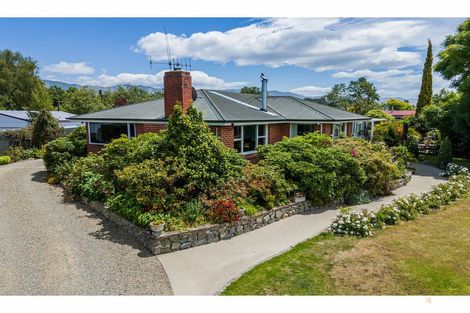 Photo of property in 76 Rhodes Street, Waimate, 7924