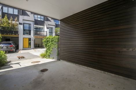 Photo of property in 27 Marine Parade, Hobsonville, Auckland, 0616