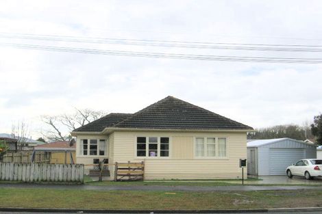 Photo of property in 1 Dermont Street, Bader, Hamilton, 3206