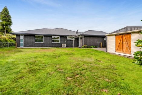 Photo of property in 12e Takiroa Street, Urenui, 4375