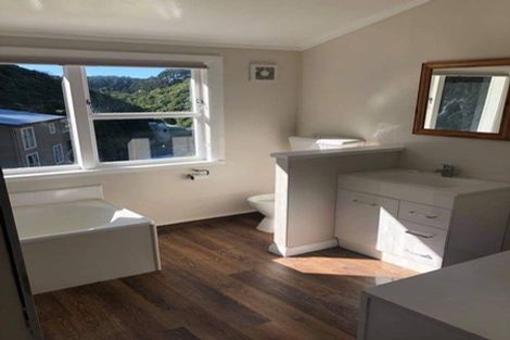 Photo of property in 114 Holloway Road, Aro Valley, Wellington, 6021