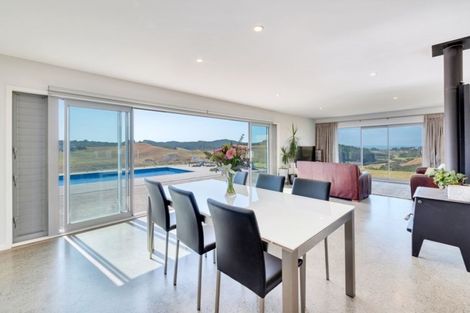 Photo of property in 138a Webber Road, South Head, Helensville, 0874