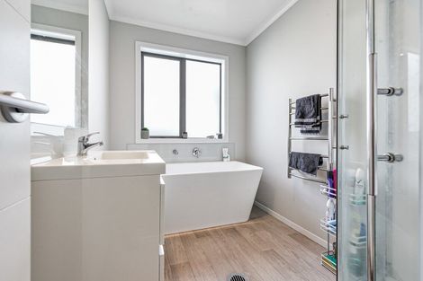 Photo of property in 131 Forest Lake Road, Forest Lake, Hamilton, 3200