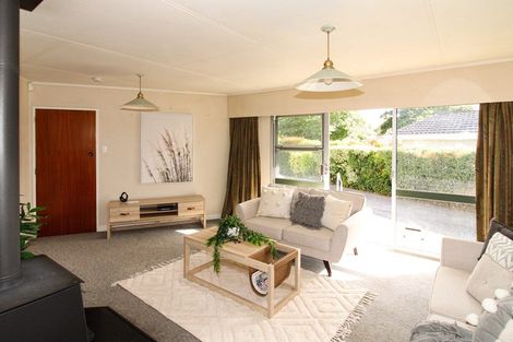 Photo of property in 78 Victoria Street, Carterton, 5713