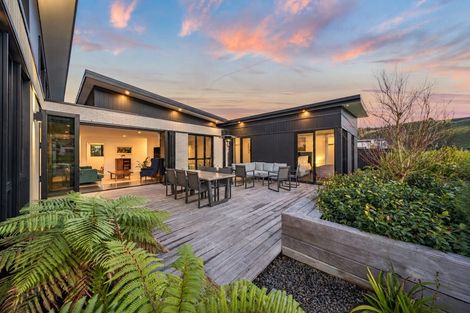 Photo of property in 4 Steve Askin Drive, Cracroft, Christchurch, 8022