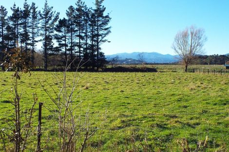 Photo of property in 400 Katherine Mansfield Drive, Blue Mountains, Upper Hutt, 5371