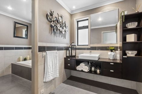 Photo of property in 2 Dornoch Lane, Morrinsville, 3300