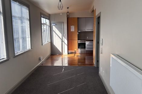 Photo of property in 98 Riddiford Street, Newtown, Wellington, 6021