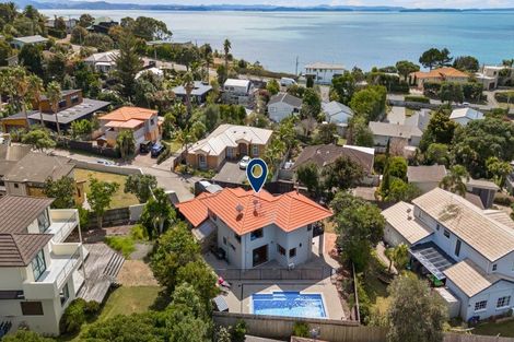 Photo of property in 30 Mariner Drive, Gulf Harbour, Whangaparaoa, 0930