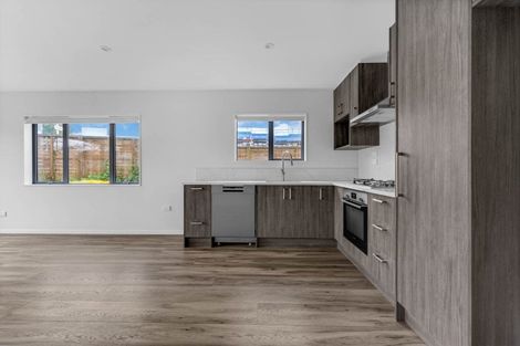 Photo of property in 99a Mahia Road, Wattle Downs, Auckland, 2103