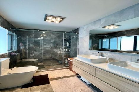 Photo of property in 1 Silverhill Lane, Silverdale, 0932