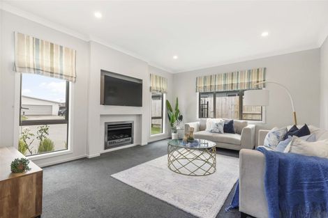 Photo of property in 18 Miranda Place, Flagstaff, Hamilton, 3210