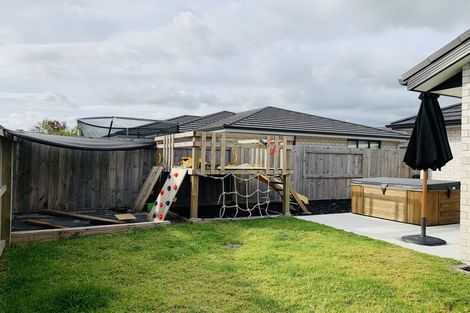 Photo of property in 6 Coolgardie Close, Papamoa, 3118