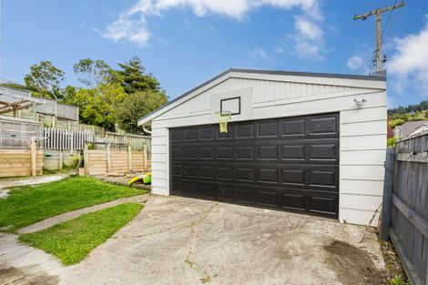 Photo of property in 44 Field Street, Silverstream, Upper Hutt, 5019