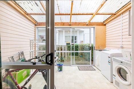 Photo of property in 37 Carlyle Street, North East Valley, Dunedin, 9010