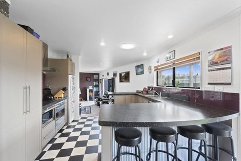 Photo of property in 20 Kings Drive, Levin, 5510