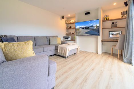 Photo of property in 55 Larch Crescent, Alexandra, 9320