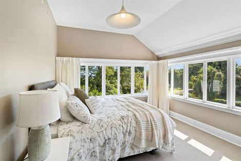 Photo of property in 56 Dyers Pass Road, Cashmere, Christchurch, 8022