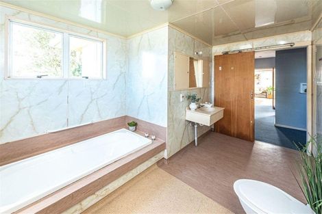 Photo of property in 205 Puriri Street, Castlecliff, Whanganui, 4501