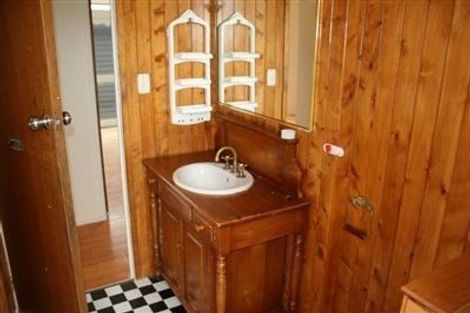 Photo of property in 40 Schnapper Rock Road, Schnapper Rock, Auckland, 0632