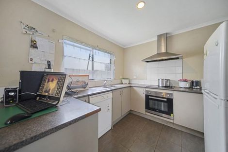 Photo of property in 43a Porchester Road, Papakura, 2110