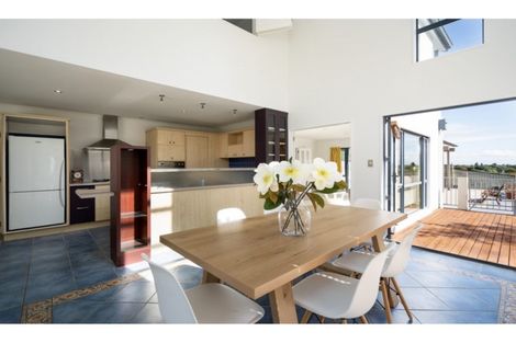 Photo of property in 25 Major Aitken Drive, Huntsbury, Christchurch, 8022