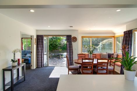 Photo of property in 39 Elm Tree Avenue, Frankton, Queenstown, 9300