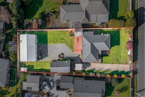 Photo of property in 112 Glover Road, Hawera, 4610