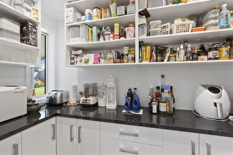 Photo of property in 40 Okarito Avenue, Levin, 5510