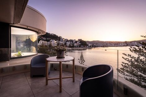 Photo of property in 7/308 Oriental Parade, Oriental Bay, Wellington, 6011