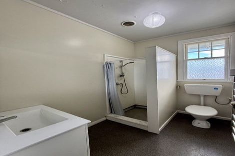 Photo of property in 66 Hawker Street, Mount Victoria, Wellington, 6011