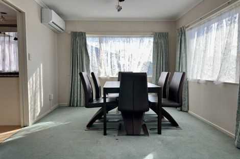 Photo of property in 10 Brosna Place, East Tamaki, Auckland, 2016