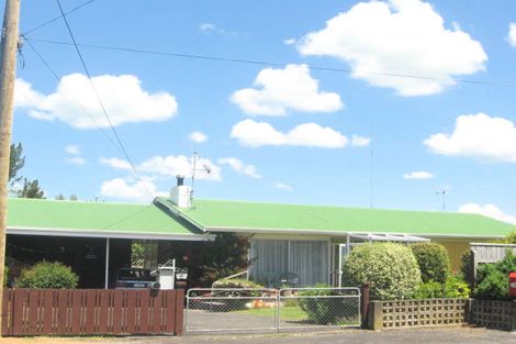 Photo of property in 4 Corrielea Crescent, Cambridge, 3434