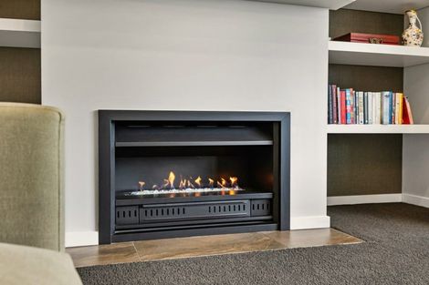 Photo of property in 60 Karewa Parade, Papamoa Beach, Papamoa, 3118