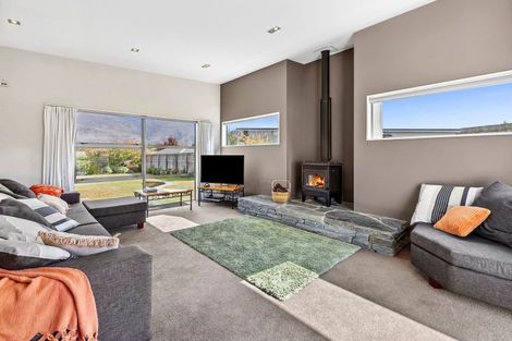 Photo of property in 79 Rob Roy Lane, Wanaka, 9305