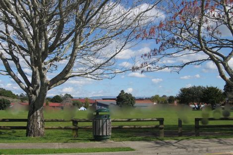 Photo of property in 2 Eighteenth Avenue, Tauranga South, Tauranga, 3112