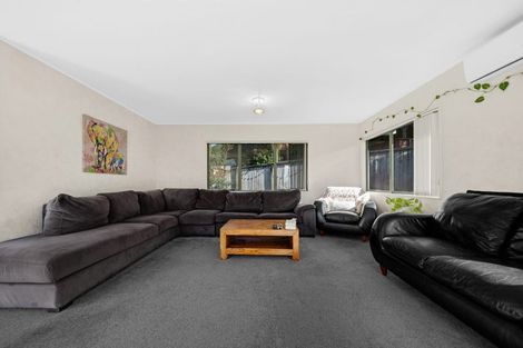 Photo of property in 41 Westpark Drive, West Harbour, Auckland, 0618