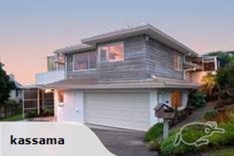 Photo of property in 12 Mandeville Place, Unsworth Heights, Auckland, 0632