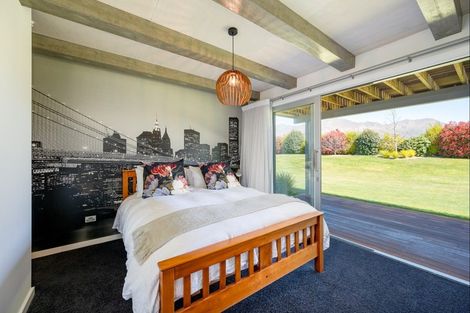 Photo of property in 27 Ridgecrest, Wanaka, 9305