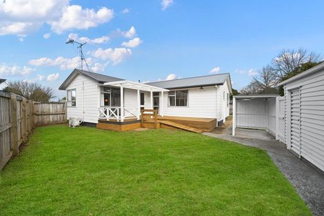 Photo of property in 63 Oakfield Crescent, Pukete, Hamilton, 3200